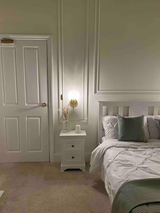 Victorian Stay In Ocean Village Southampton Zewnętrze zdjęcie